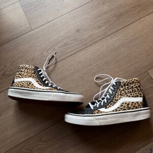 Vans Leopard Print SK8-hi Reissue High-Top Sneakers